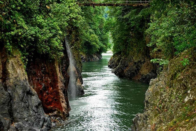 2-Day Tour of the Pacuare River in Costa Rica. - Key Points