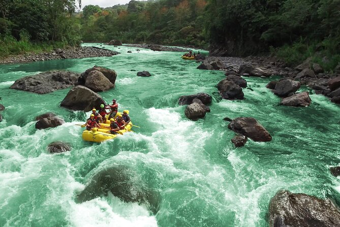2-Day Tour of the Pacuare River in Costa Rica. - Riverside Accommodations