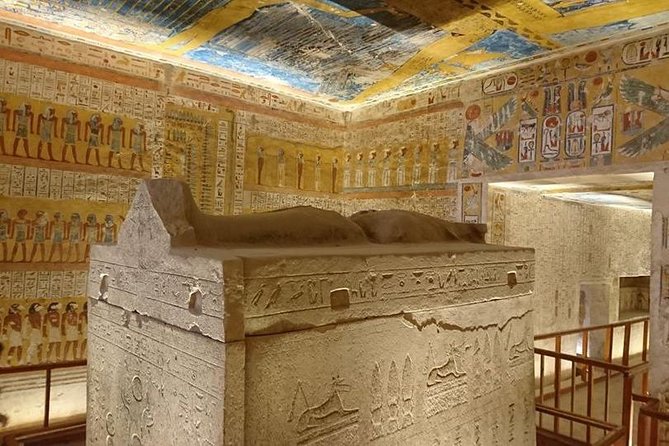 2 Day Tour: the Best of Luxor From Safaga - Experiencing the Luxor Temple