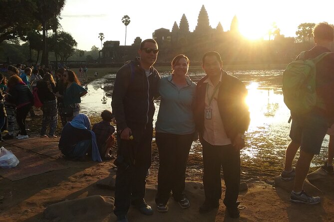 2-Day Tour With Sunrise - Air-Conditioned Transportation and Guide