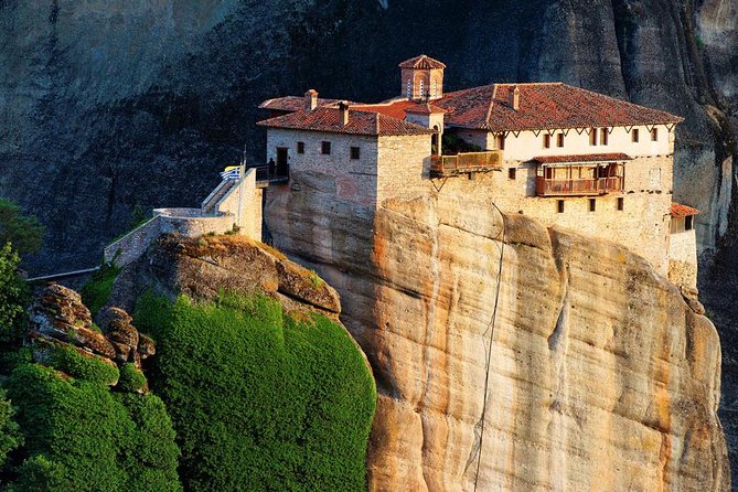 2-Day Trip to Delphi and Meteora From Athens - Included in the Tour