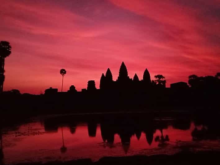2-Day Trip With Sunset & Sunrise in Siem Reap - Included Services