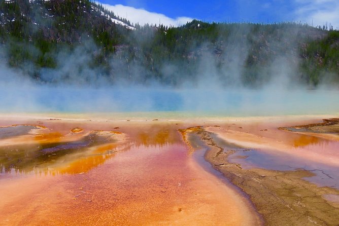 2-Day Yellowstone National Park Upper and Lower Loop Exploration - Discovering Yellowstones Thermal Features