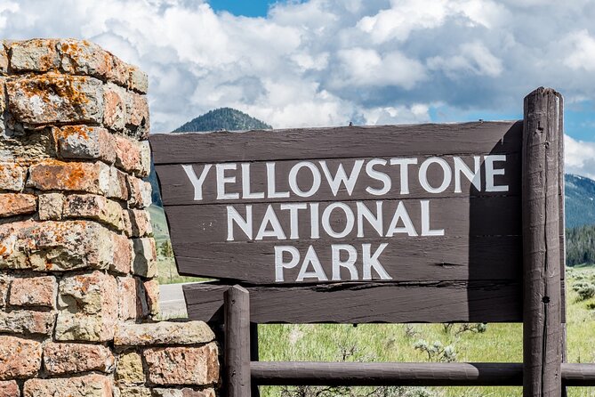 2-Day Yellowstone Tour Lower and Upper Loop Guided Tour - Inclusions and Exclusions