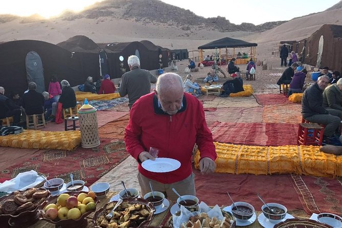 2-Day Zagora Tour From Marrakech Including the Atlas Mountains, Camel Trek and Desert Camp - Traversing the Drâa Valley