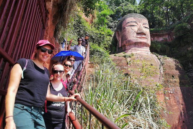 2-Day Zen Experience of Leshan & Mt Emei: Giant Buddha, Kungfu and Temple Stay - Review Summary