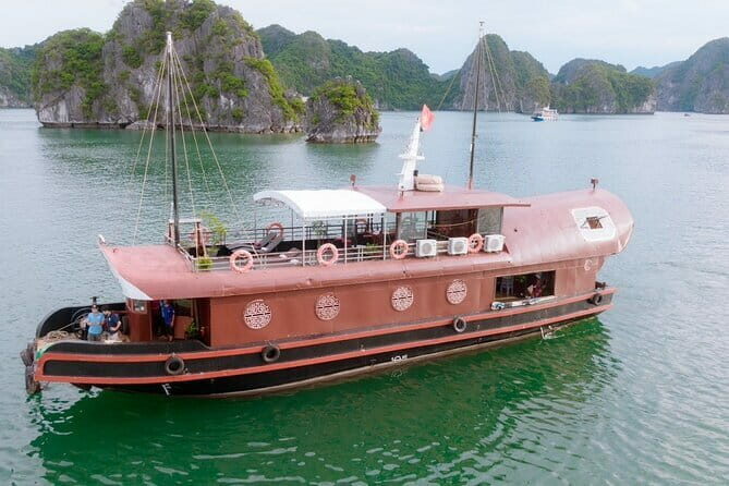 2 Days 1 Night Lan Ha, Ha Long Bay Tour With Licensed Guide - Exploring the 2 Days 1 Night Lan Ha, Ha Long Bay Tour With a Licensed Guide
