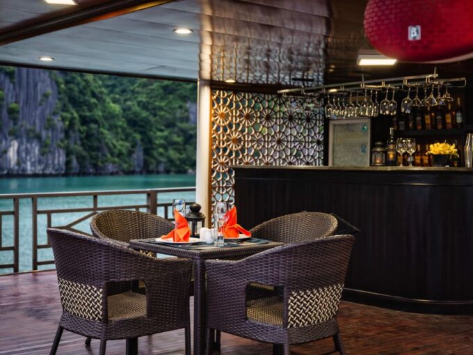 2 Days/1 Night Tour With Halong La Pandora Boutique Cruise - Frequently Asked Questions