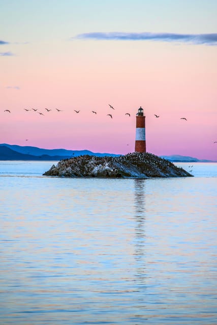 2-Days and 1 Night at Ushuaia With Airfare From Buenos Aires - Key Points