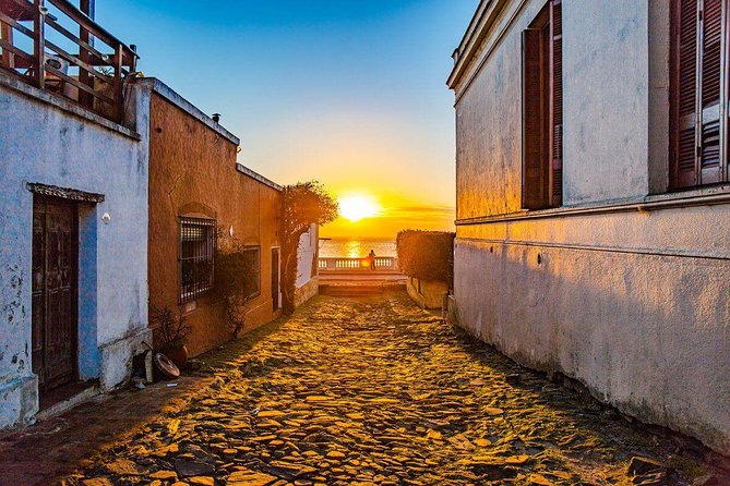 2-Days and 1 Night Visiting Colonia and Montevideo - Discovering Montevideo