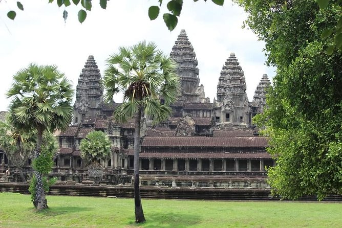 2 Days Angkor Tour, Small Tour, Big Tours, Bantey Srei, Sunrise - Booking Details