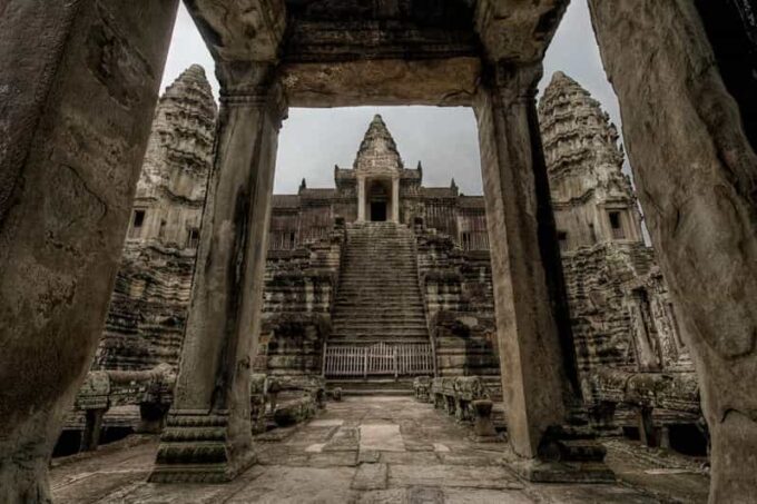 2 Days Angkor Wat, Bayon, Ta Promh & Koh Ker Group Tour - Vegetarian Options