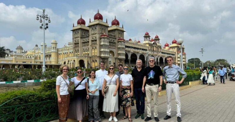 2 Days Bangalare and Mysore Private Tour by Car - Tipu Sultans Summer Palace