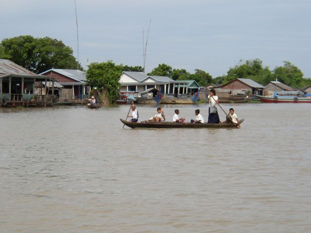2 Days Banteay Srey, Rolous Group & Floating Village - Good To Know