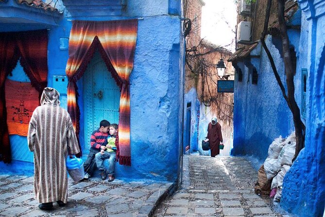 2 Days Chefchaouen and Tangier Tour From Casablanca - Accommodation and Meals