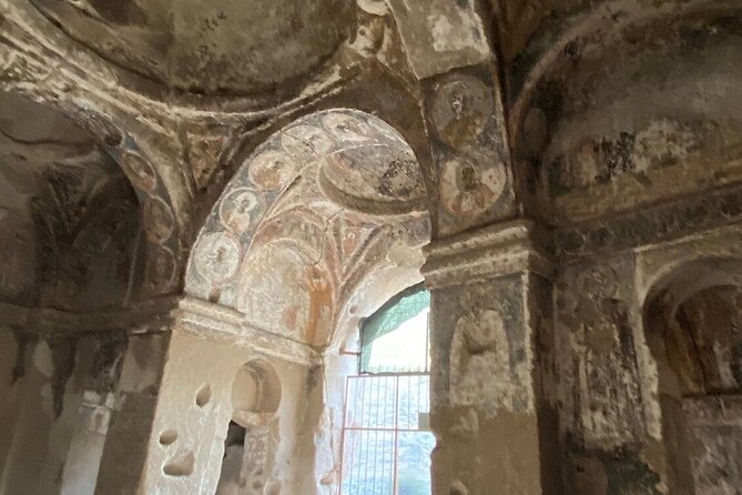 2 Days Customized & Private Cappadocia Tour by Airport Transfers - Guide Expertise and Service