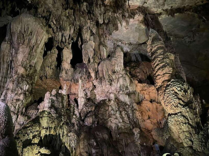2 Days Customized Private Car Trip to BAN GIOC WATERFALL - Accommodation Options