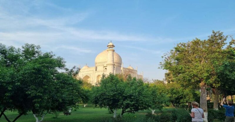 2 Days Delhi and Agra Tour by Car With an Approved Guide - Departure to Agra