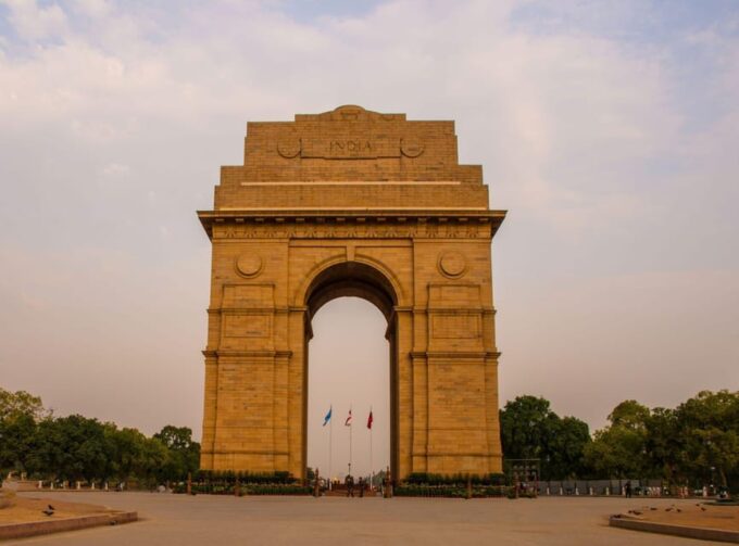 2 Days Delhi City and Agra Taj Mahal Tour by Car - Early Morning and Morning in Agra