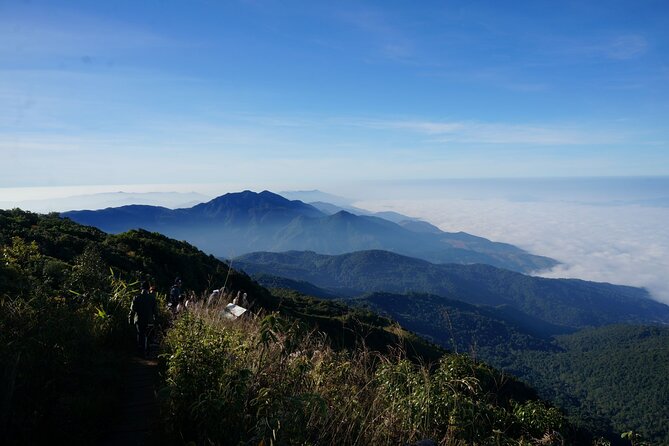 2- Days in Doi Inthanon National Park - Ban Kat Local Market
