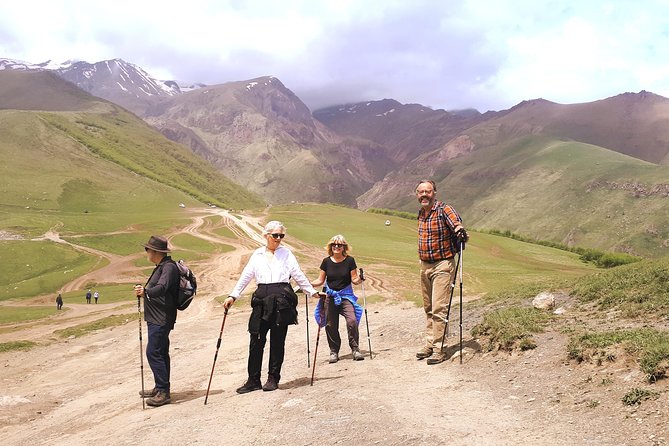 2 Days in Georgian Mountains, Kazbegi and Juta - Transportation and Accessibility Considerations