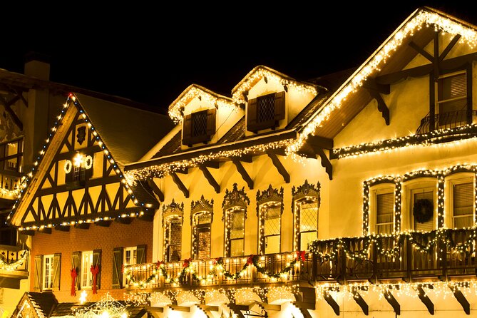 2 Days Leavenworth Christmastown Tour From Vancouver (Chn&Eng) - Meeting Point and Pickup