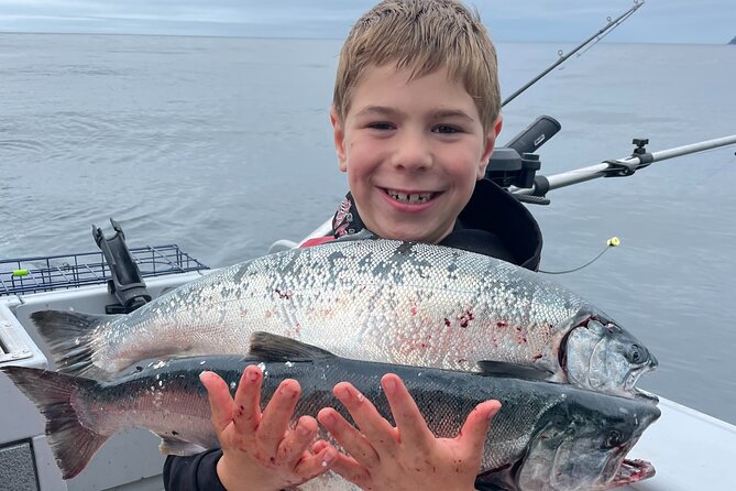 2 Days Luxury All-Inclusive Charter Boat to Explore Sitka Waters - Wildlife Encounters