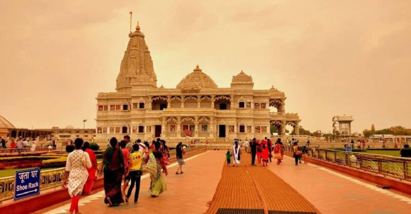 2 Days Mathura and Vrindavan Tour With Aarti and Boat Ride - Key Points