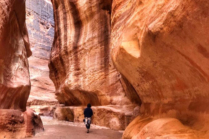 2 Days Petra & Wadi Rum Tour From and to Amman - Health and Accessibility
