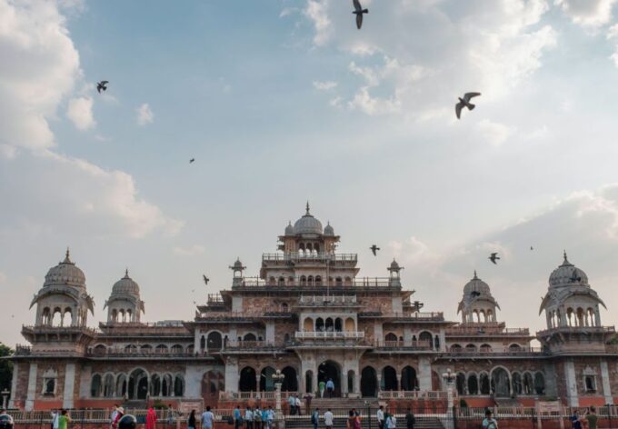 2 Days Pink City Jaipur Sightseeing Tour by Tuk Tuk - Explore the Pink City