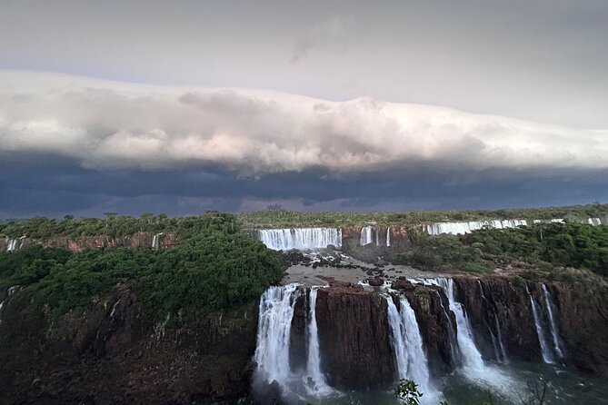 2-Days PRIVATE Brasil & Argentina Experience Iguassu Falls - Argentine Side Exploration