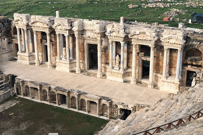 2 Days Private Ephesus and Pamukkale Tour From Istanbul - Experiencing the Thermal Waters of Pamukkale