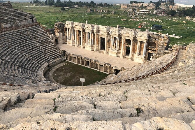 2 Days Private Ephesus and Pamukkale Tour From Istanbul - Admiring the Cotton Castle of Pamukkale
