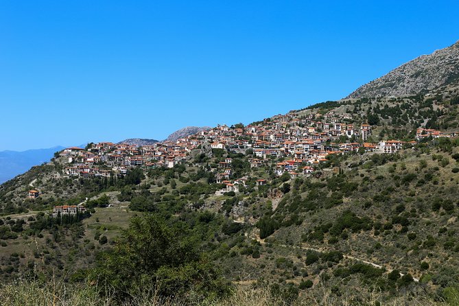 2 Days Private Tour: Delphi & Meteora - Visiting Meteora