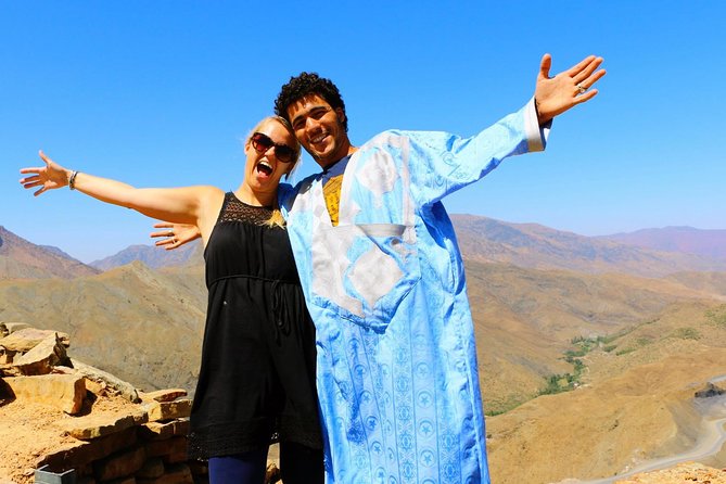 2 Days Private Tour From Marrakech to Zagora Desert: Glamping in Erg Lihoudi - Key Points