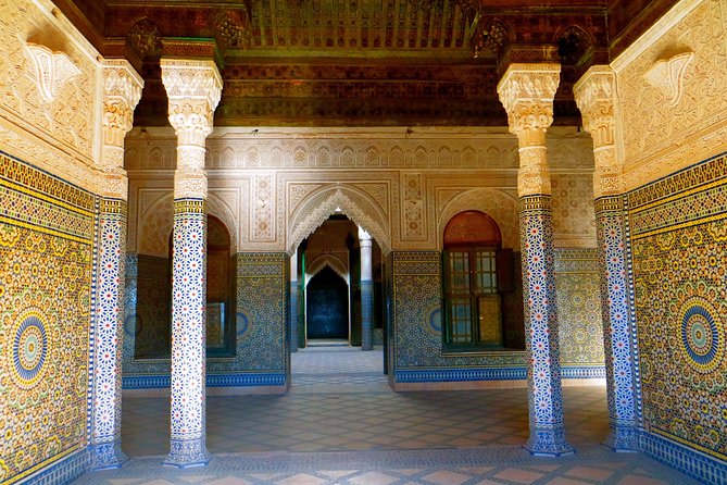2 Days Private Tour From Marrakech to Zagora Desert: Glamping in Erg Lihoudi - Traveler Requirements