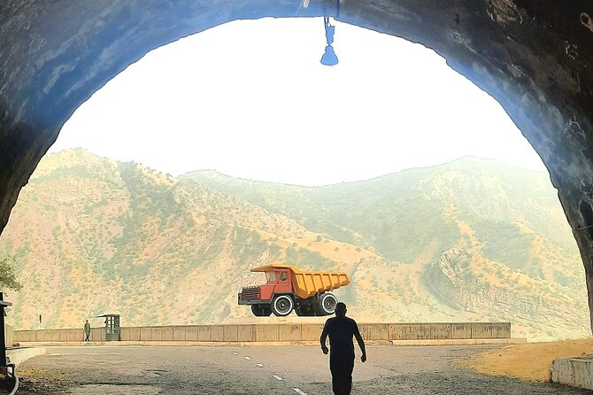 2 Days Private Tour to Pamir Highway With Transfer - Accommodation and Meals