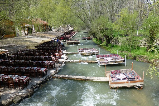 2 Days Red and Green Tour - Discover Devrent Valley