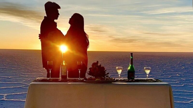 2-Days Salt Flats Private Roundtrip From Uyuni in Dry Season - Tour Highlights and Itinerary