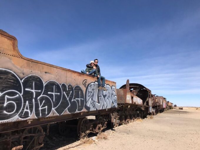 2-Days Salt Flats Round-Trip From Uyuni - Safety and Health Precautions