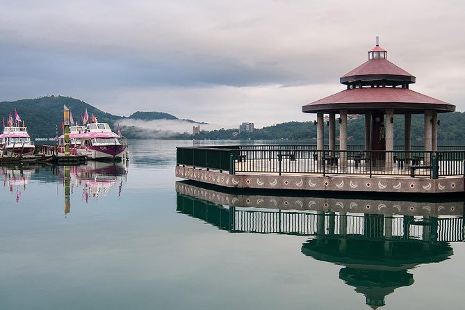 2 Days Sun Moon Lake & Lukang Historic Area Tour - Tour Overview