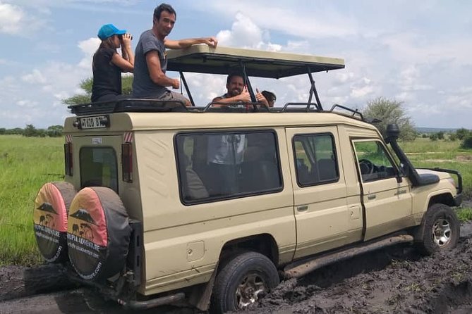 2 Days Tanzania Safari - Lake Manyara and Tarangire National Park - Exploring Lake Manyara