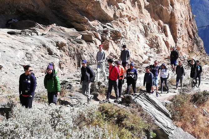2 Days Tiger Leaping Gorge Hiking Tour by Public Coach - Sum Up