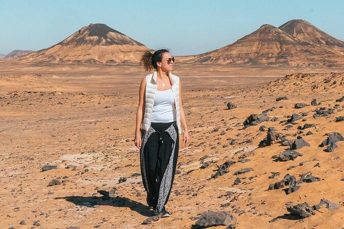 2 Days Tour From Cairo to the White Desert. With Transfers - Group Size