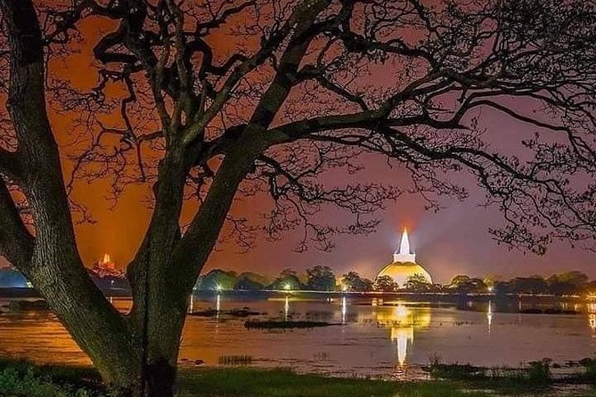 2 Days Tour of Anuradhapura and Trinco - Anuradhapura Attractions