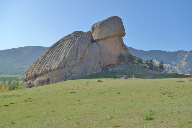 2 Days Tour: Terelj National Park And Chinggis Statue - Tour Inclusions and Expectations