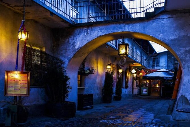 2 Days Tour to Auschwitz and Krakow From Warsaw - Recommendations for Travelers
