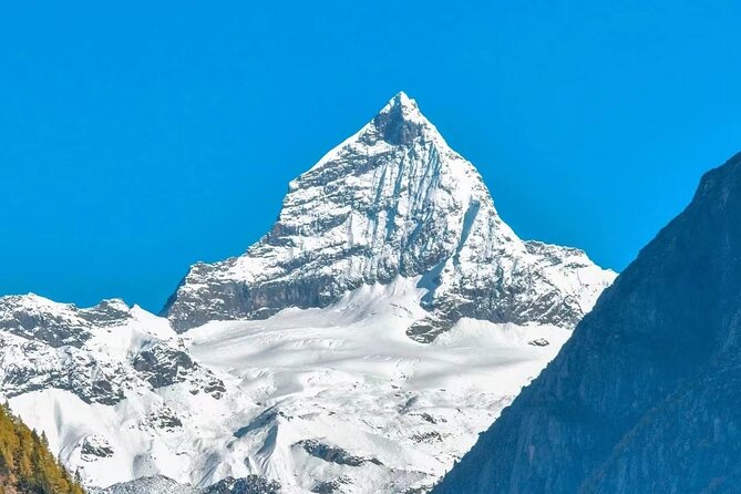 2 Days Tour To Mt. Siguniang and Wolong Panda Base - Exploring Mt. Siguniang