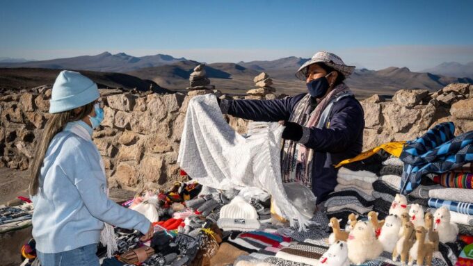 2 Days Trekking to the Colca Valley and the Condors Cross - Experience Highlights