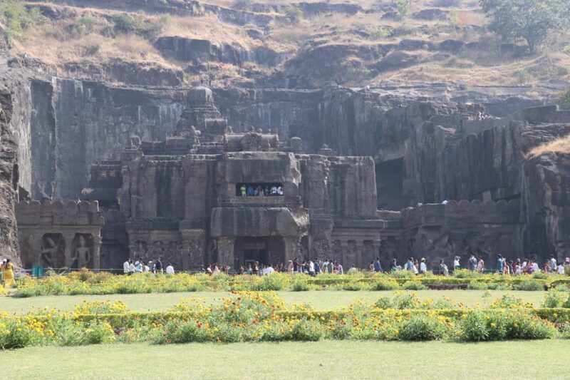 2 Days Trip of Ajanta & Ellora From Aurangabad With Hotel - Day 2: Ellora Caves